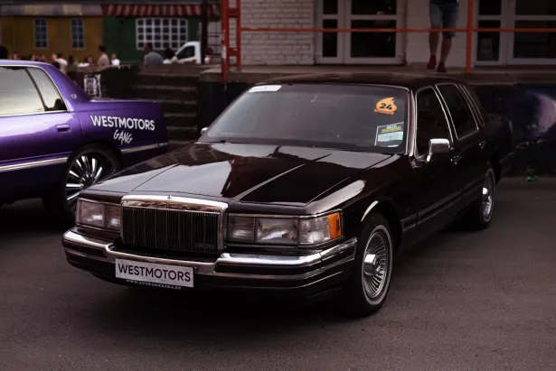 カジノ ストゥーガン Android/iOS アプリ